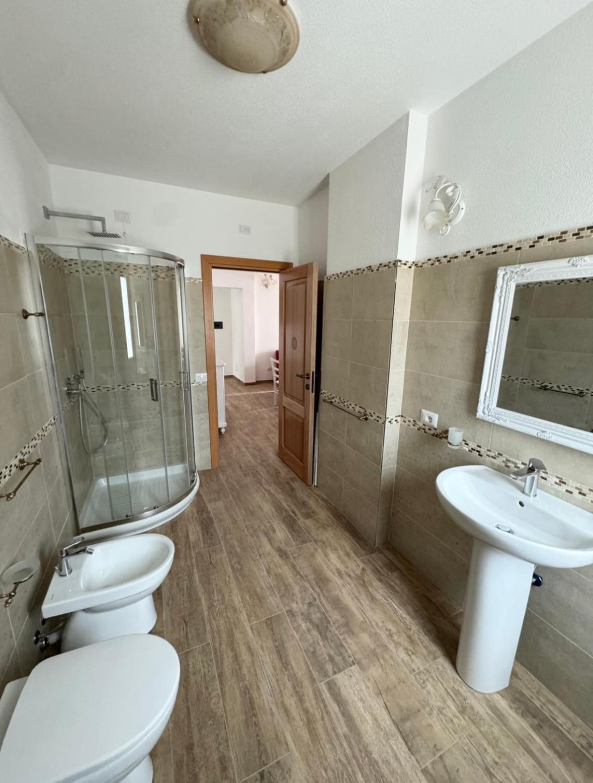 Budoni Residence Lutturai 1 Екстер'єр фото