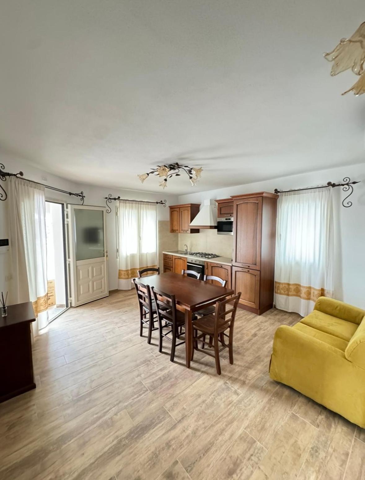 Budoni Residence Lutturai 1 Екстер'єр фото